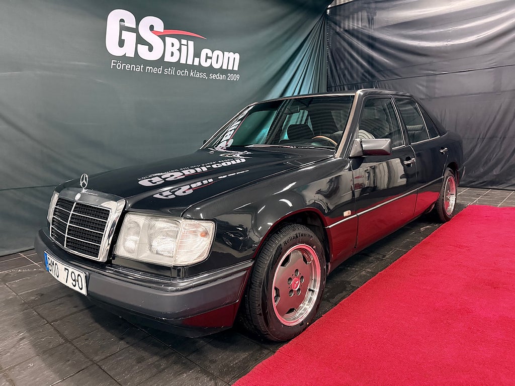 Mercedes-Benz 300 D Turbodiesel 4MATIC 4G Tronic UNIK BIL