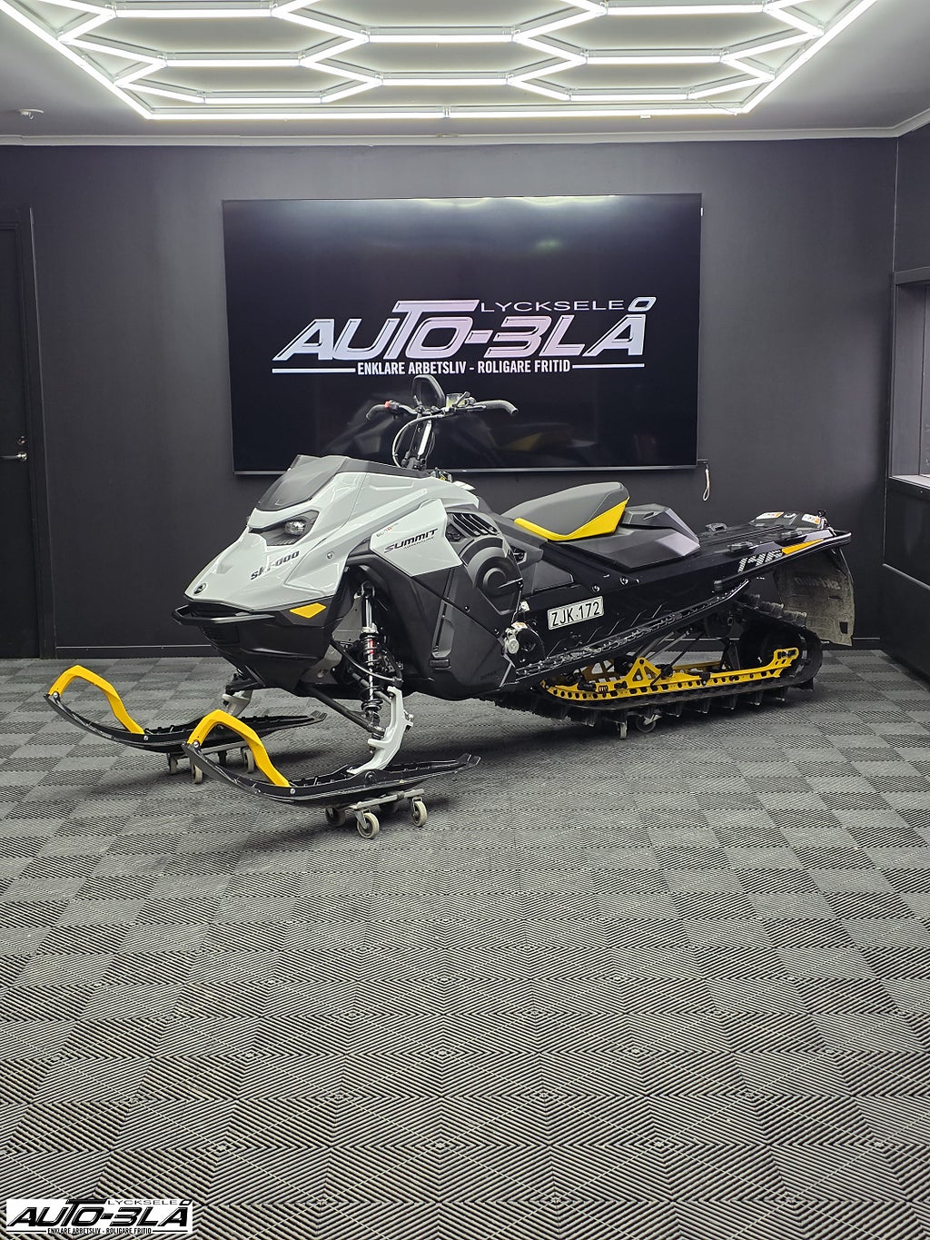 Ski-Doo Summit ADR 600R 146" *Momsad