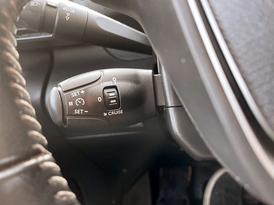 Bild på Peugeot Partner PRO IN 1.5 Hhd 100hk L1 INREDNING VÄRMARE DRAG