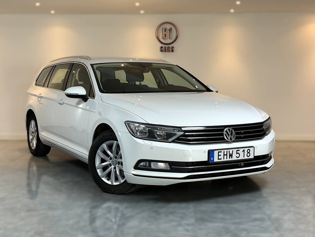 Volkswagen Passat Sportscombi 2.0 TDI DPF DRAG NYSERVAD B-KAM CARPLAY 
