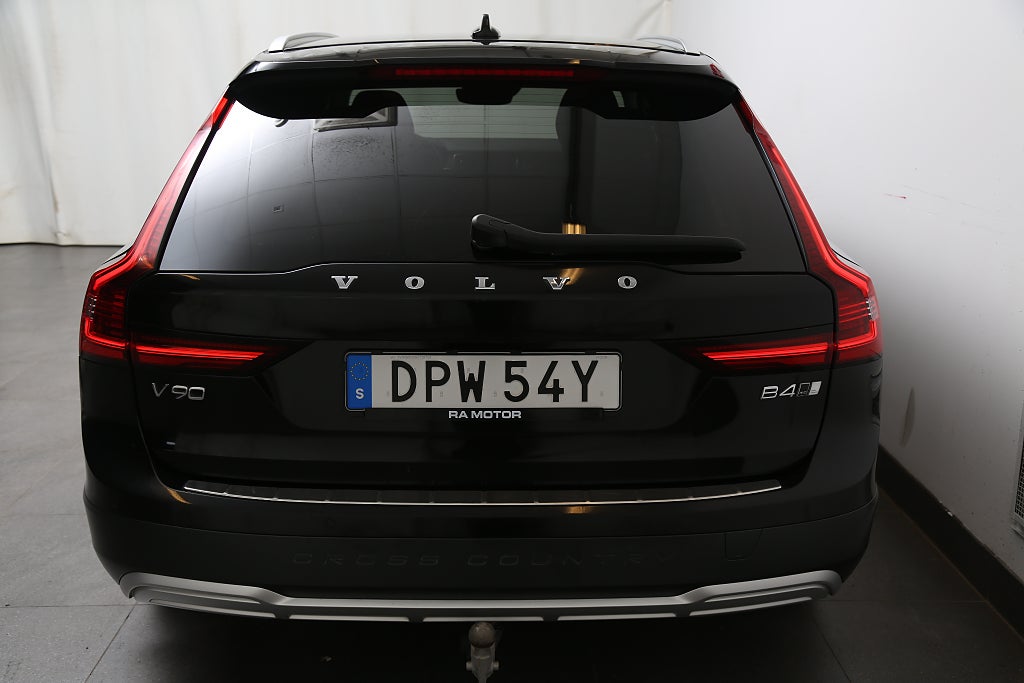 Volvo V90 Cross Country B4 197hk Advanced SE AWD Kamera Drag Polestar 2021