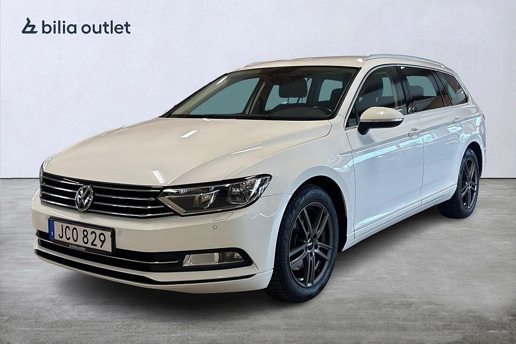 Volkswagen Passat Sportscombi 2.0 TDI Backkamera / Drag / Värmare 