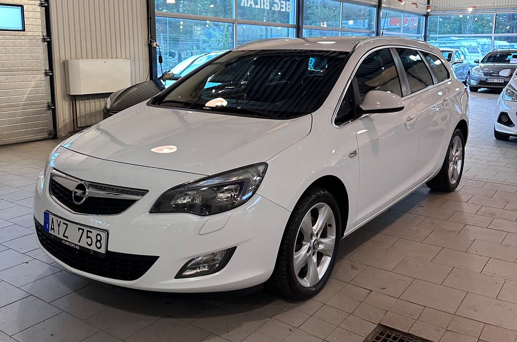 Opel Astra Sports Tourer 1.7 CDTI Enjoy Euro 5/SoV/Ny kamrem
