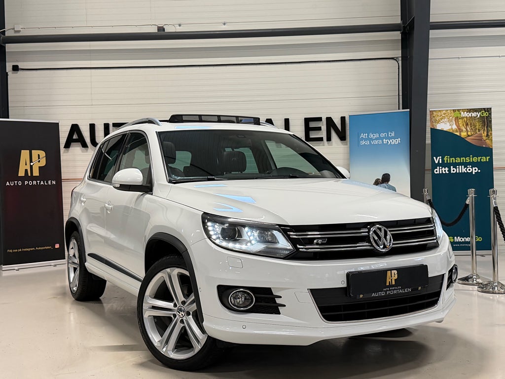 Volkswagen Tiguan 2.0 TDI R-Line 4Motion Sport & Style Panorama Värmare