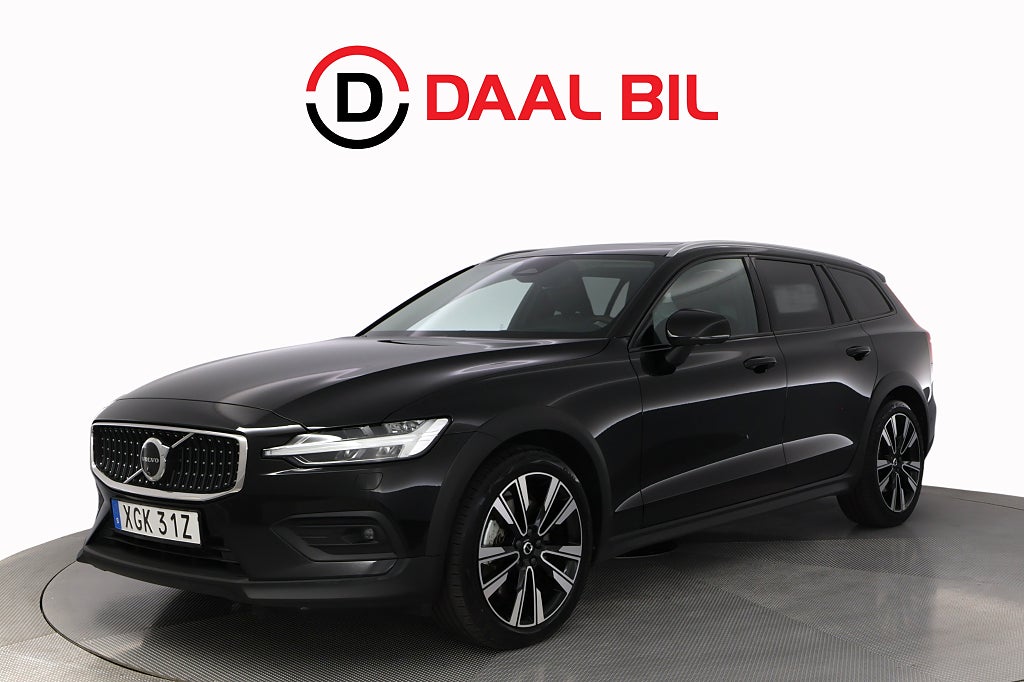 Volvo V60 Cross Country B5 MILDHYBRID AWD 250HK ULTIMATE BRIGHT PANO H/K® DRAG
