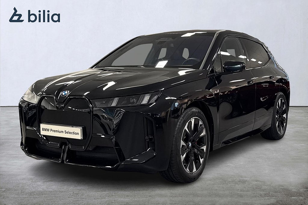 BMW iX xDrive 60 M-Sport Pro | Fully Charged | Panorama | H&K