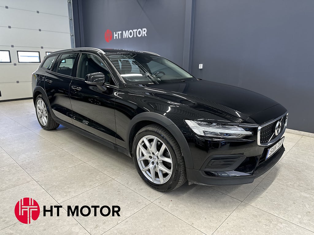 Volvo V60 Cross Country D4 AWD Geartronic Momentum/Drag/Nav/Rattväme 