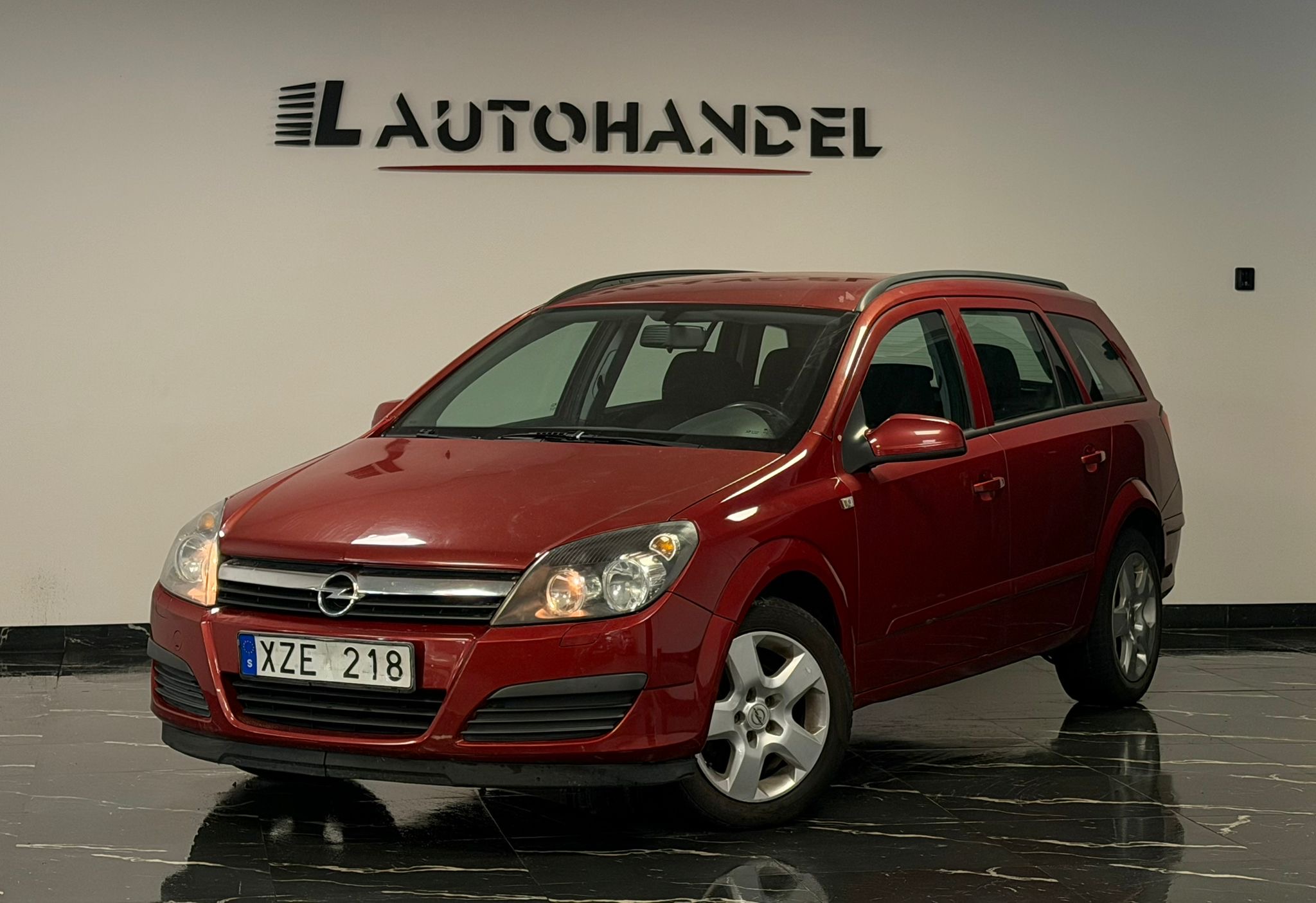 Opel Astra Caravan 1.8 Automat 125hk 2006, kuva 2/29