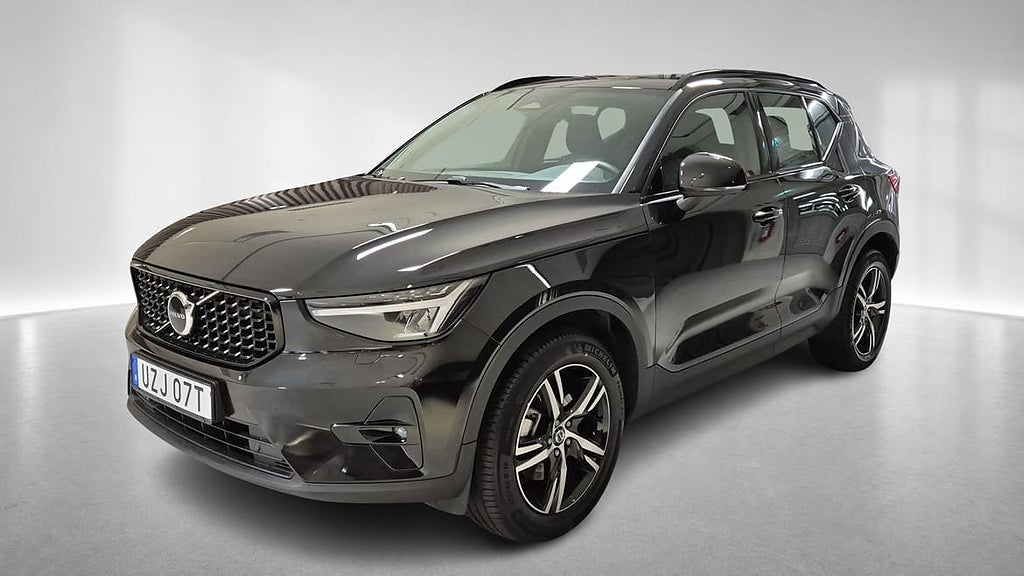 Volvo XC40 B4 FWD Bensin Plus Dark