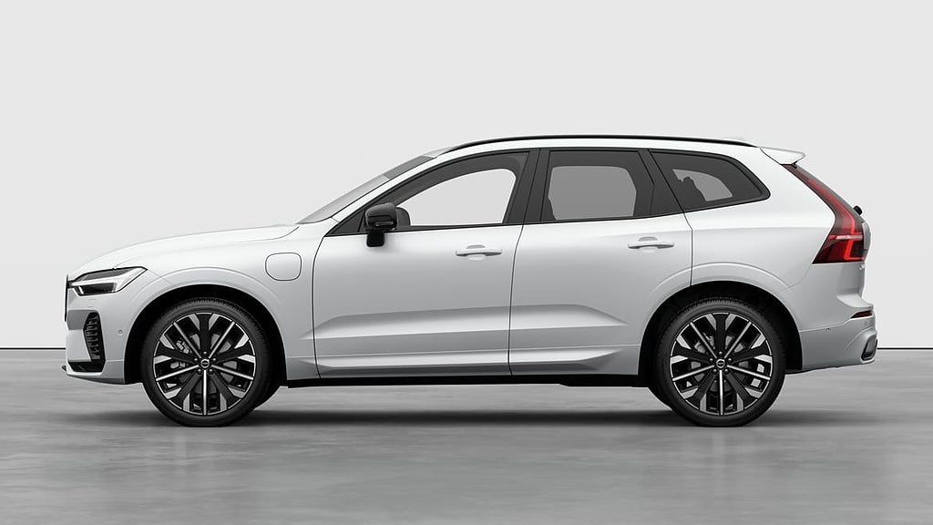 Volvo XC60 T6 Plus Dark Nordic Edition H/K 360 21\"