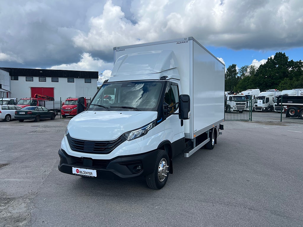 Iveco Daily 72C14E AirPro Skåpbil med Z-Lift, ELBIL
