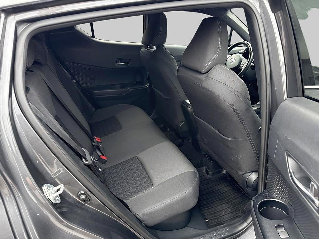 Toyota C-HR 2020 - miniatyr 8