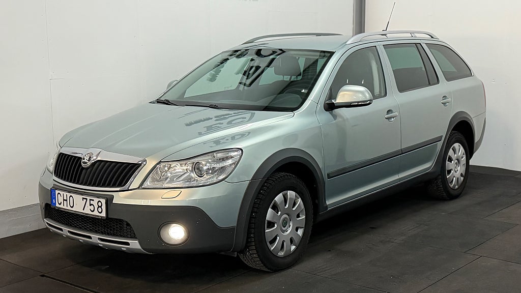 Skoda Octavia Scout 2.0 TDI DPF 4Motion Scout Euro 5 Drag,Navigation 