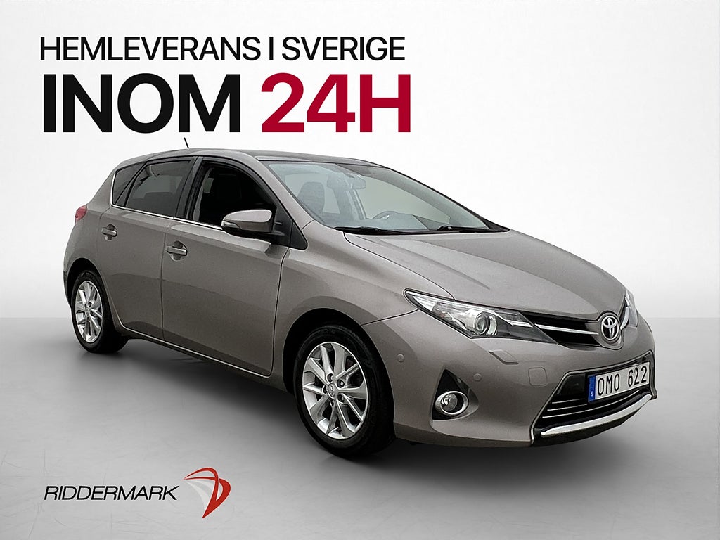 Toyota Auris 1.6 132hk Executive Pano Kamera Navi Halvskinn