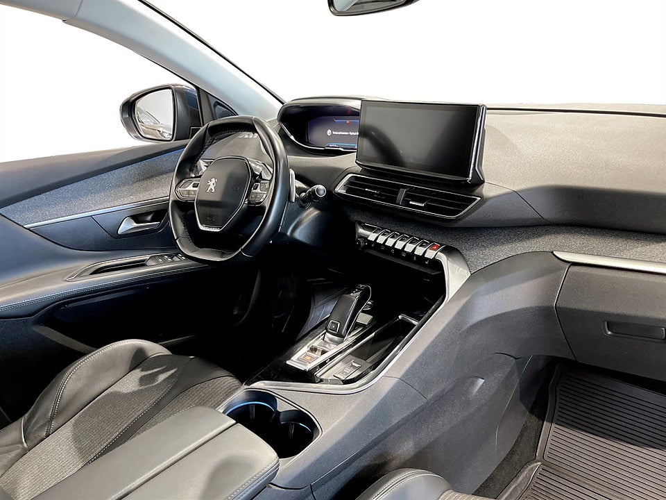 Bild på Peugeot 3008 Allure Pack 1.2 PT 130hk Aut B-KAMERA NAVI