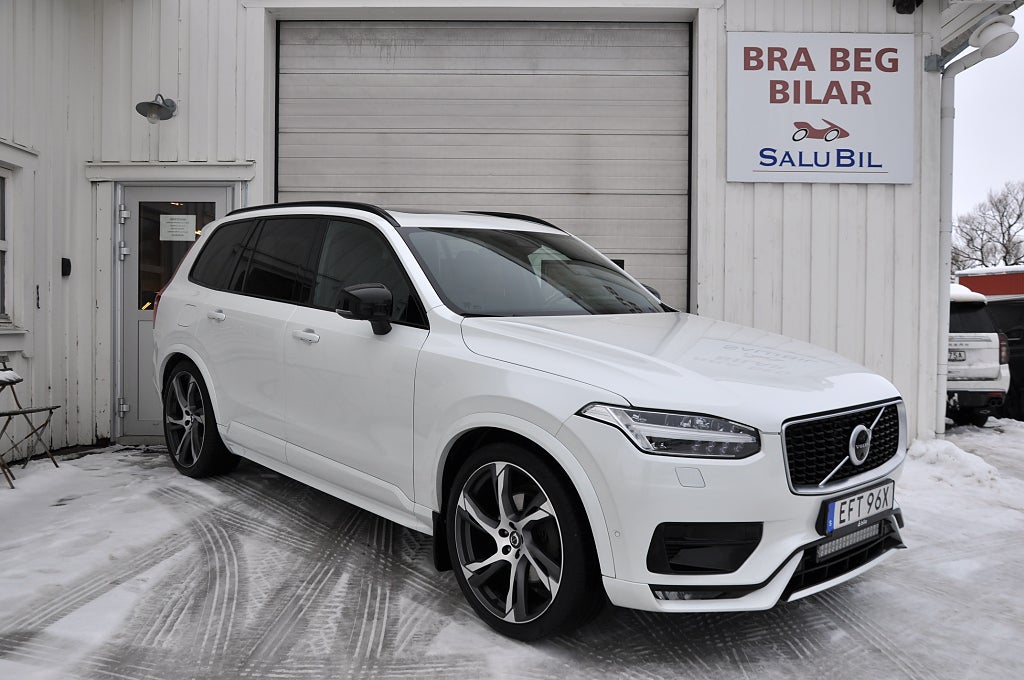 Volvo XC90 B5 AWD R-Design 7-sits Massage Pano Drag Moms