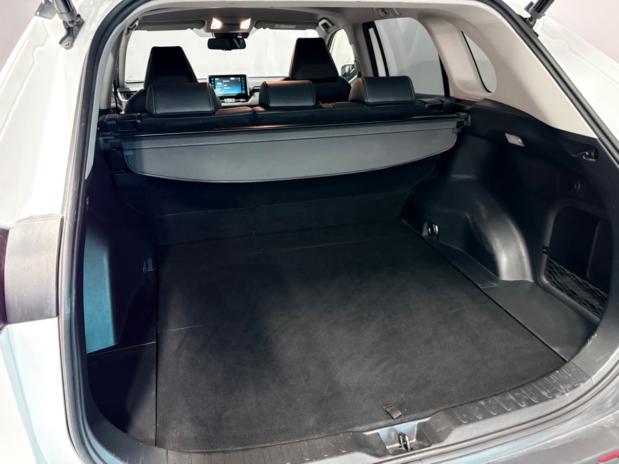 Toyota RAV4 2020, bild 7/10