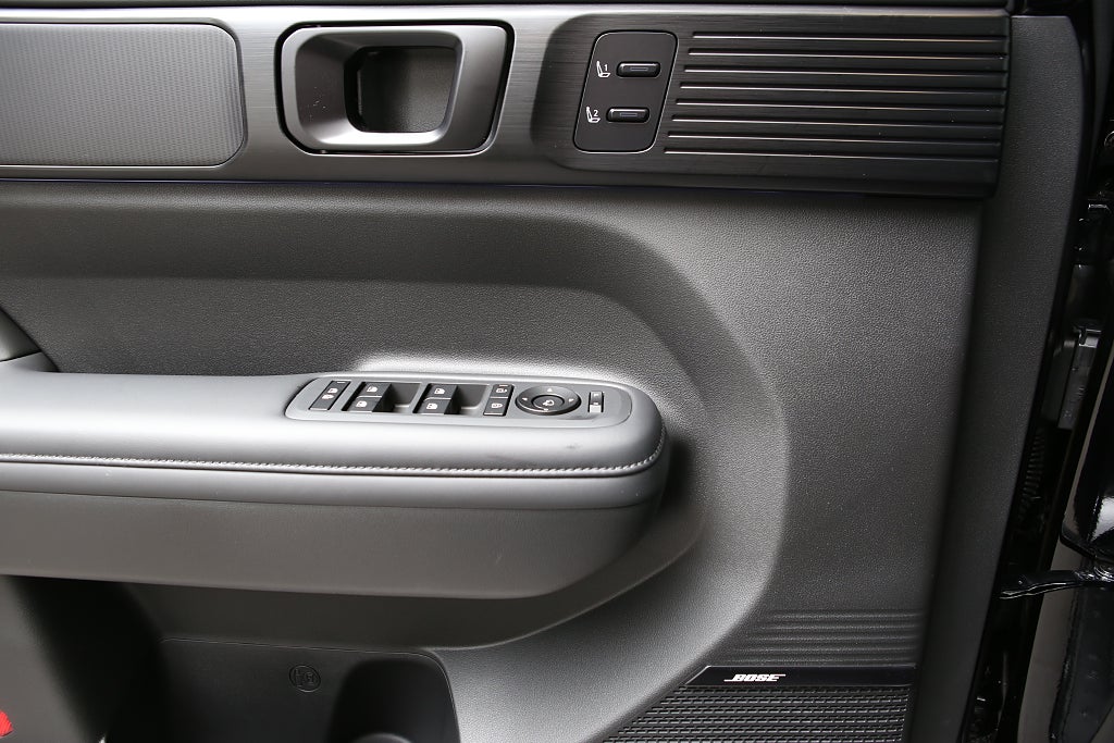 Hyundai Santa Fe 4WD Plug-in Calligraphy - Business Lease 2027