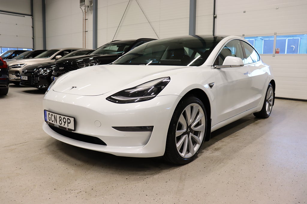 Tesla Model 3 Long Range AWD Pano Läder Drag B-Kam 440hk