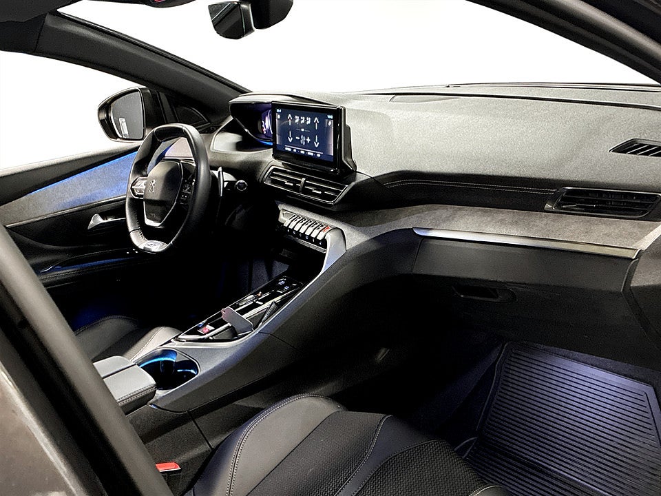 Bild på Peugeot 5008 GT 1.2 PT 130hk Aut 7-SITS CARPLAY NAVI