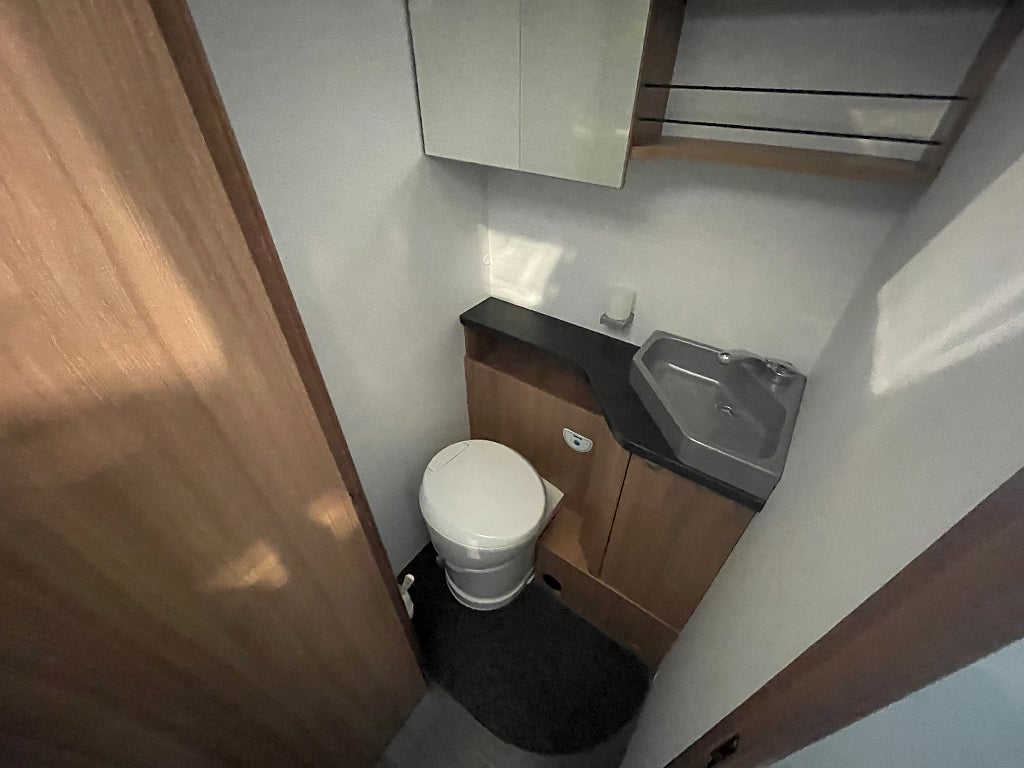 Sun Living S 75 SL / B-körkort / Taksäng / 5 bältad / 4779kr/mån / - Sun Living