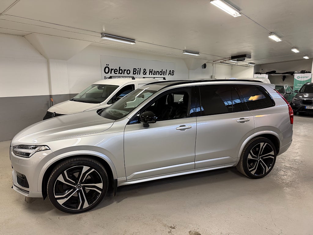 Volvo XC90 B5 Diesel AWD R-Design 7-Sits B&W Luft Pano 360 Drag