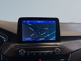 Ford Focus Active Kombi 1.0, ST-Line Bkamera Navi Rattvärme S&V – bild 14