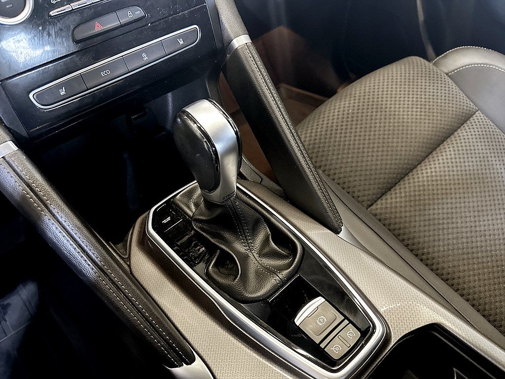 Bild på Renault Koleos 2.0 dCi 177hk Aut 4WD - BACKSENSORER