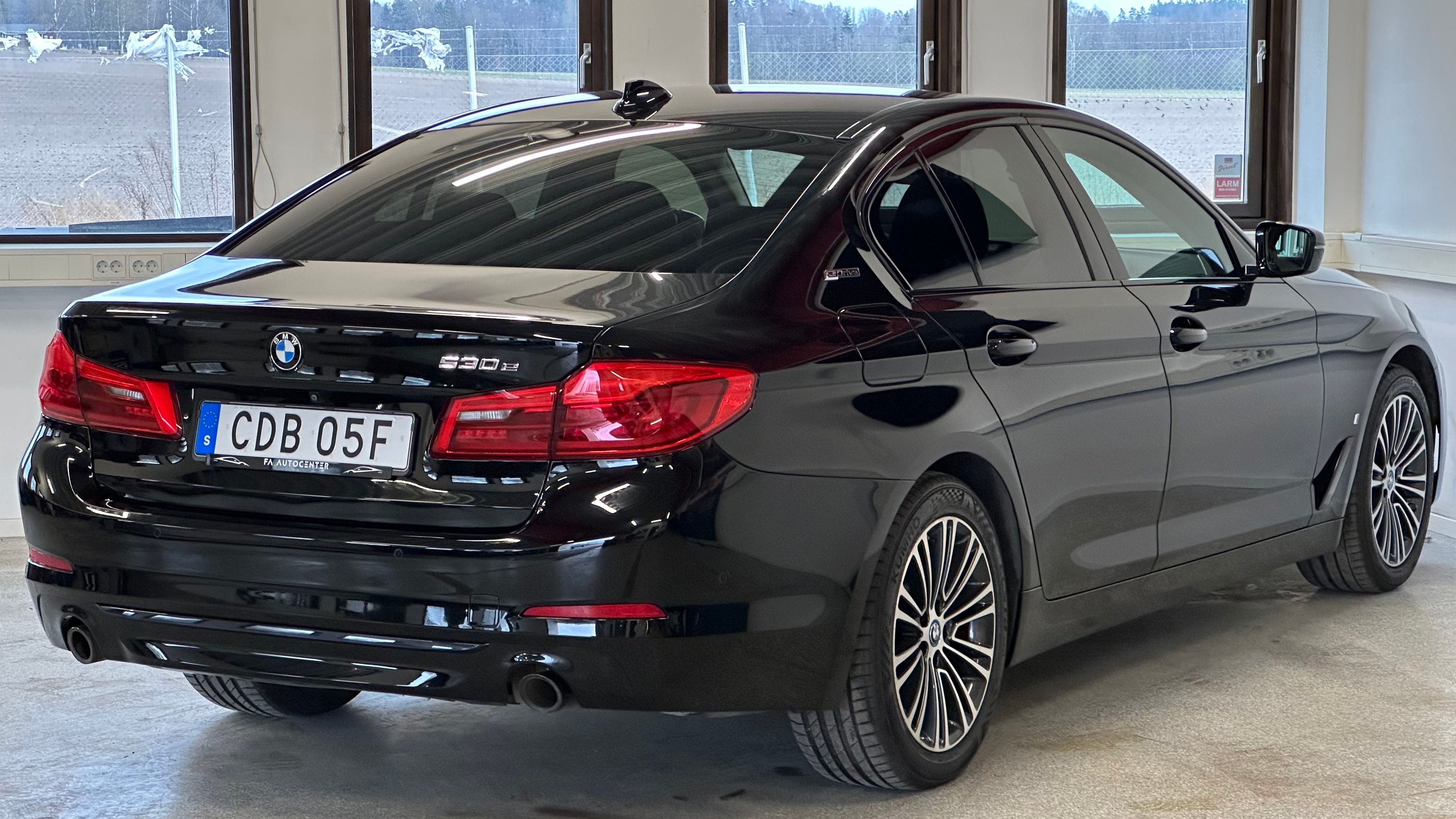 BMW 530 2019, bild 6/36