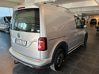 Volkswagen Caddy Alltrack 2.0 TDI 4M Värmare/Kamera/Dragkrok