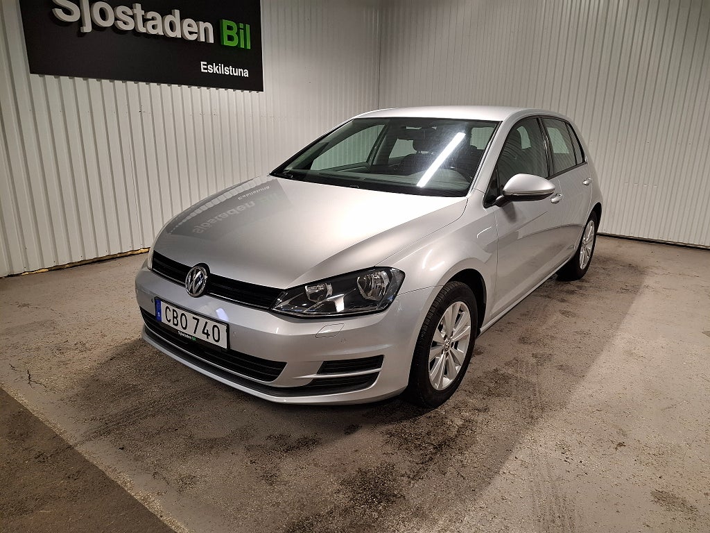 Volkswagen Golf 5-dörrar 1.6 TDI Adap Farth Mirror Link Parksensor F/B
