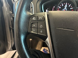 Volvo V40 Cross Country T3 Geartronic Business Advanced Automat/VOC/Drag/Värm – bild 9