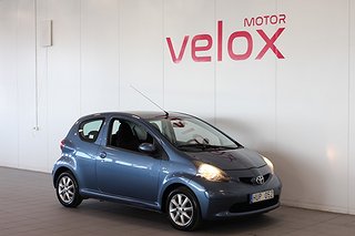 Halvkombi Toyota Aygo 1 av 13