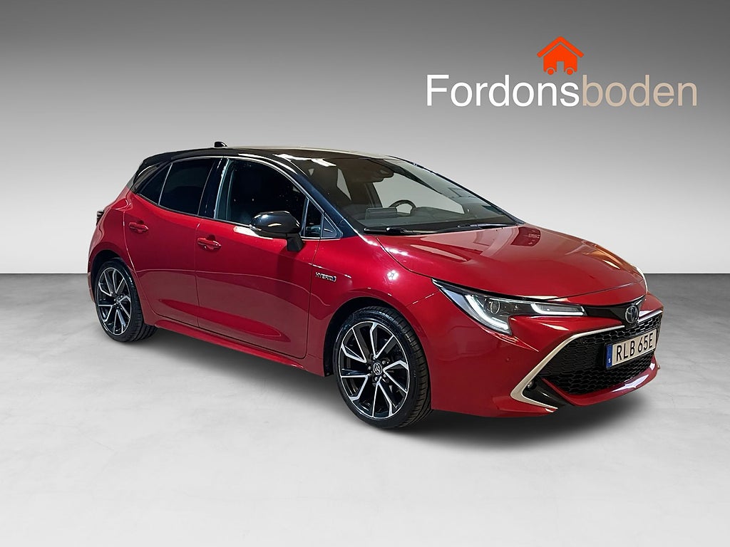 Toyota Corolla Hybrid e-CVT Executive Dragkrok HuD B-Kamera 184hk