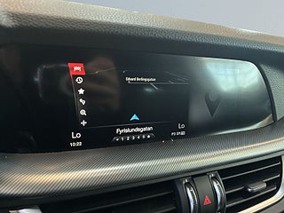 Alfa Romeo Stelvio 2.2 JTD 16V Q4 S&V-hjul/Kamera/Elstolar/Harman/kardon – bild 15