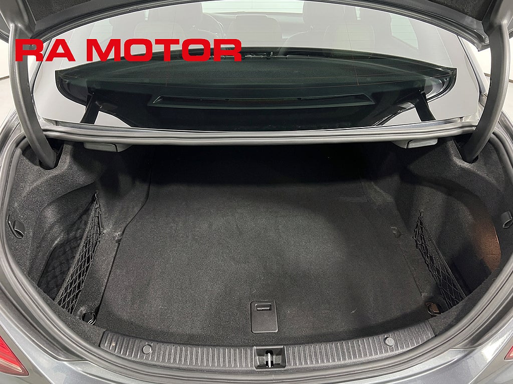 Mercedes-Benz C 200 d 9G-Tronic AMG Line | Pano | Backkamera | Skinn