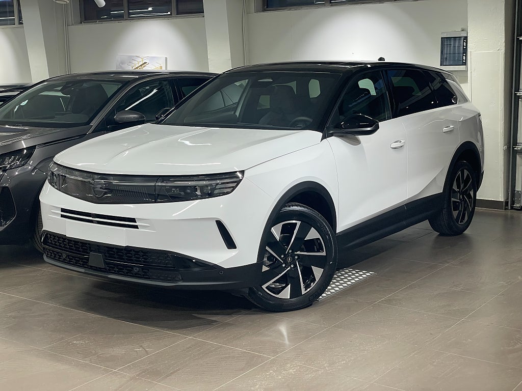 Bild på Opel Grandland GS+ Hybrid 136hk Aut - OMGÅENDE LEVERANS!