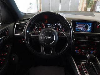 SUV Audi Q5 16 av 25