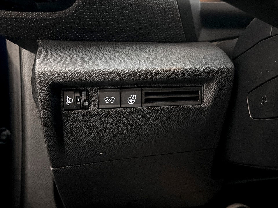 Bild på Citroën C4 Max 1.2 PT 130hk Aut B-KAMERA RATTVÄRME