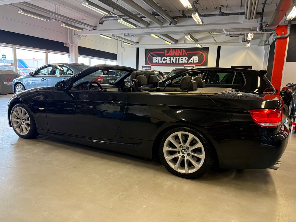 BMW 330d 2009 - miniatyr 9