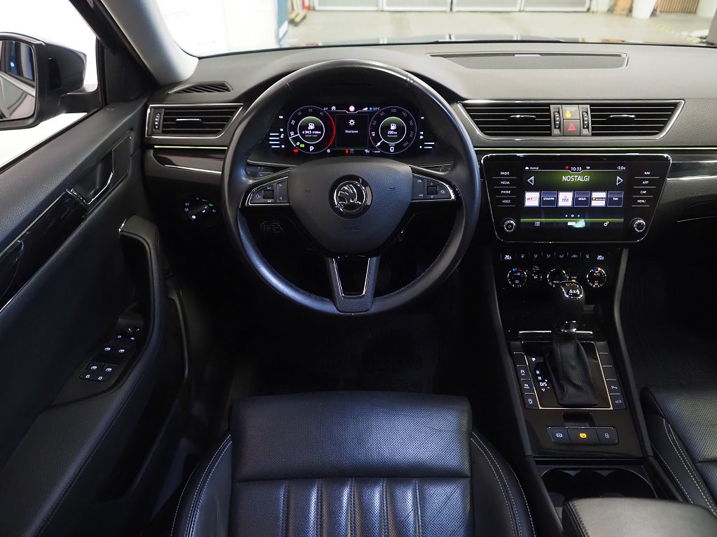 Skoda Superb TDI 190hk 4x4 L&K | Cockpit | Drag | D-värm | Navi |