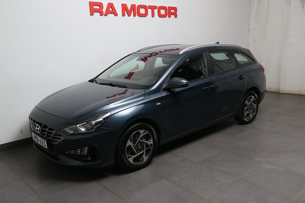 Hyundai i30 1,0 T-GDi 120hk MHEV Essential Kombi Aut Kamera Carplay 2023