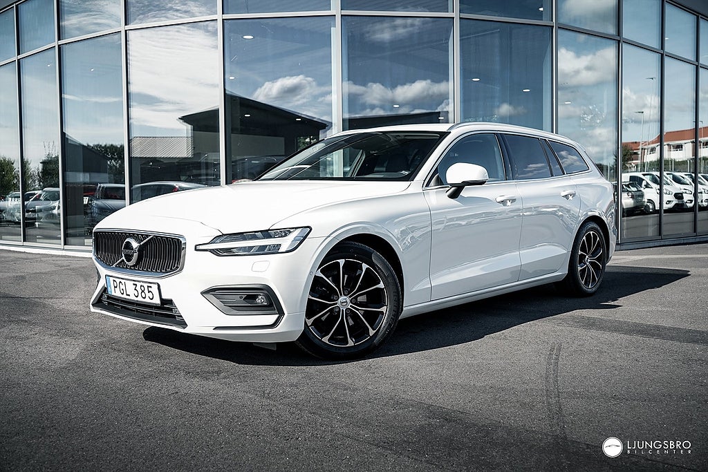 Volvo V60 D4 Momentum 190hk / Skinnklädsel