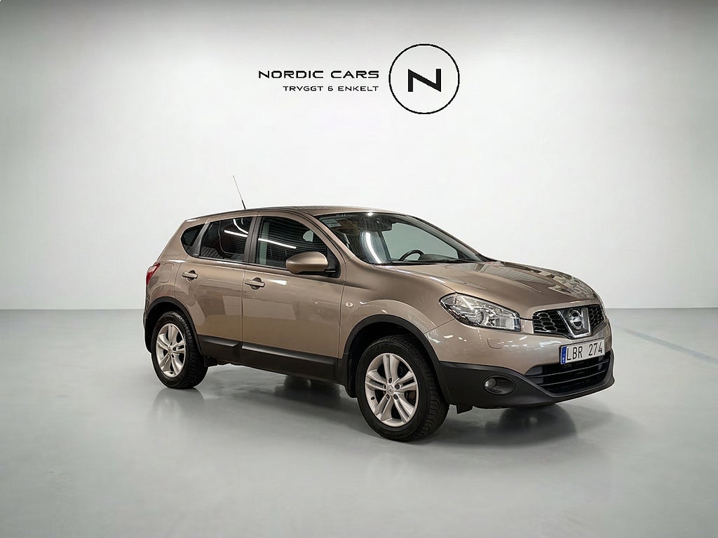 Nissan Qashqai 2.0 CVT Drag Kamera PDC Nybesiktad
