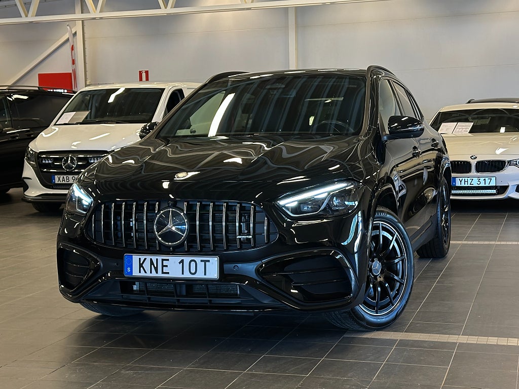 Mercedes-Benz GLA 35 AMG 4MATIC AMG Line Premium 