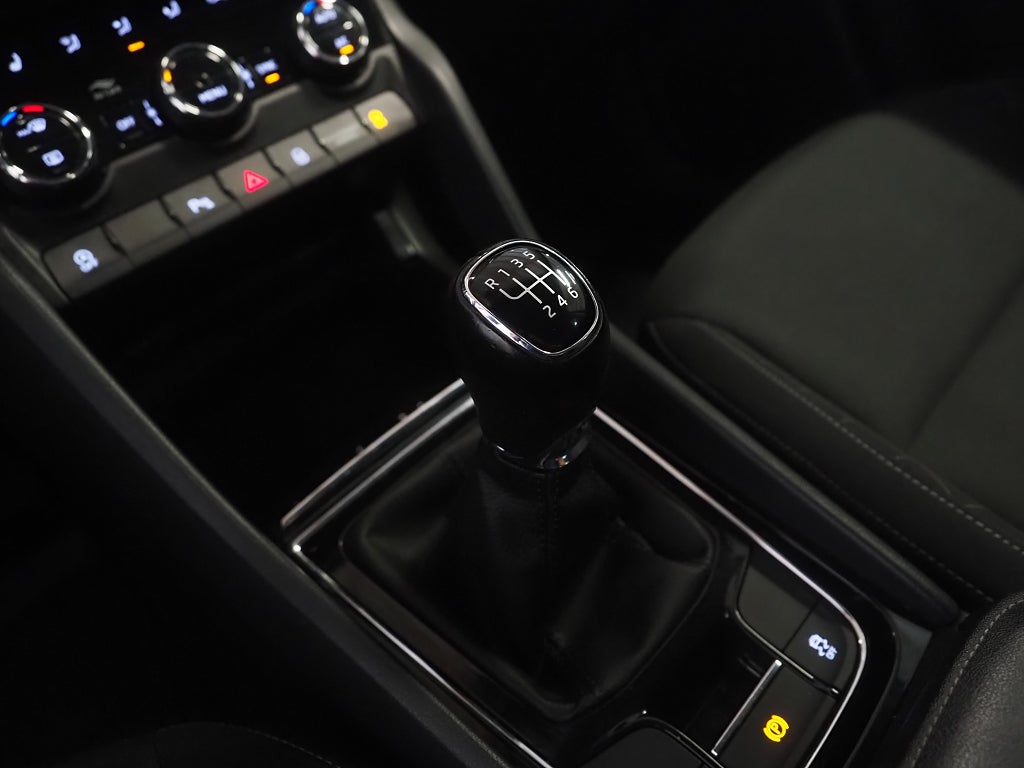 Skoda Karoq 1.0 TSI 115hk Ambition | Adaptiv farthållare | PDC | 2019