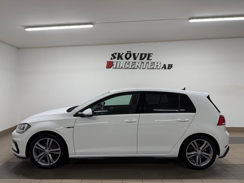 Volkswagen Golf 1.0 TSI R-Line/Nyservad/CarPlay/Adaptiv Farthållare