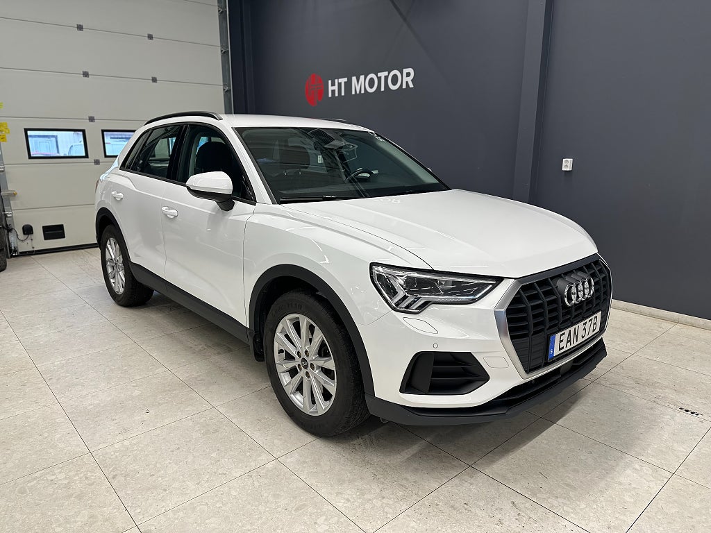 Audi Q3 45 TFSI e S Tronic Proline/Cockpit/Adaptiv-fart