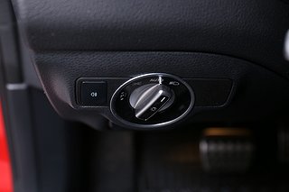 Sportkupé Mercedes-Benz CLA 9 av 22