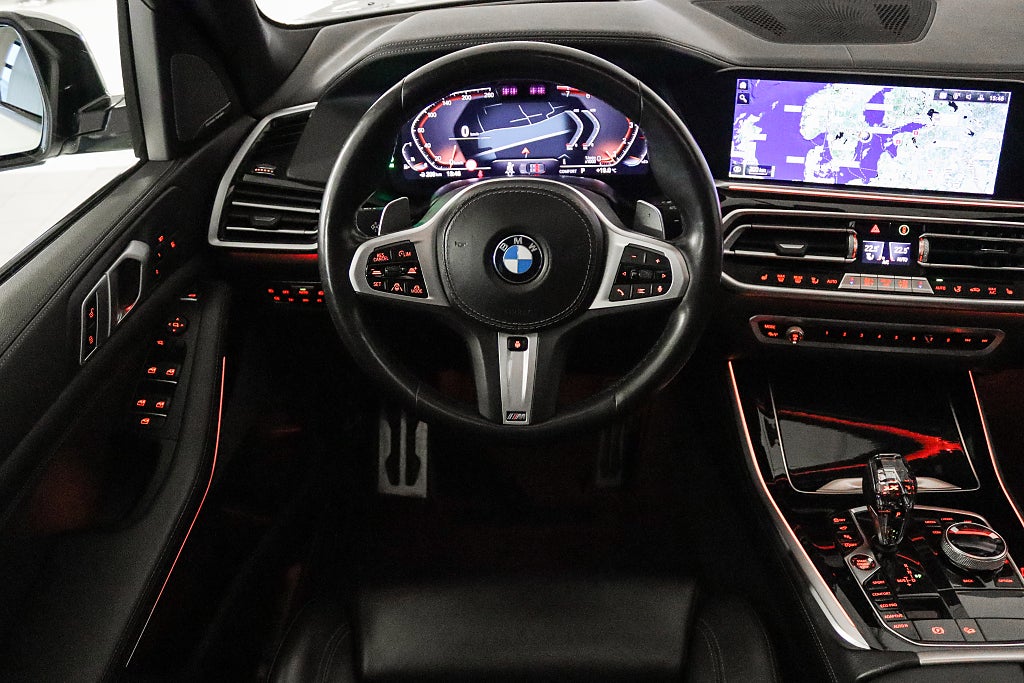 BMW X5 xDrive40i M-Sport Innovation NightVision H/K Panorama